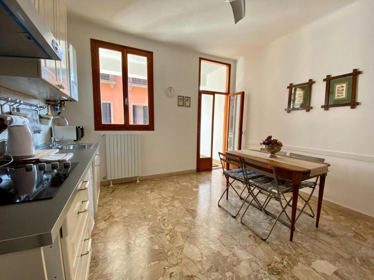 Calle San Giacomo Apartment Venecia Exterior foto
