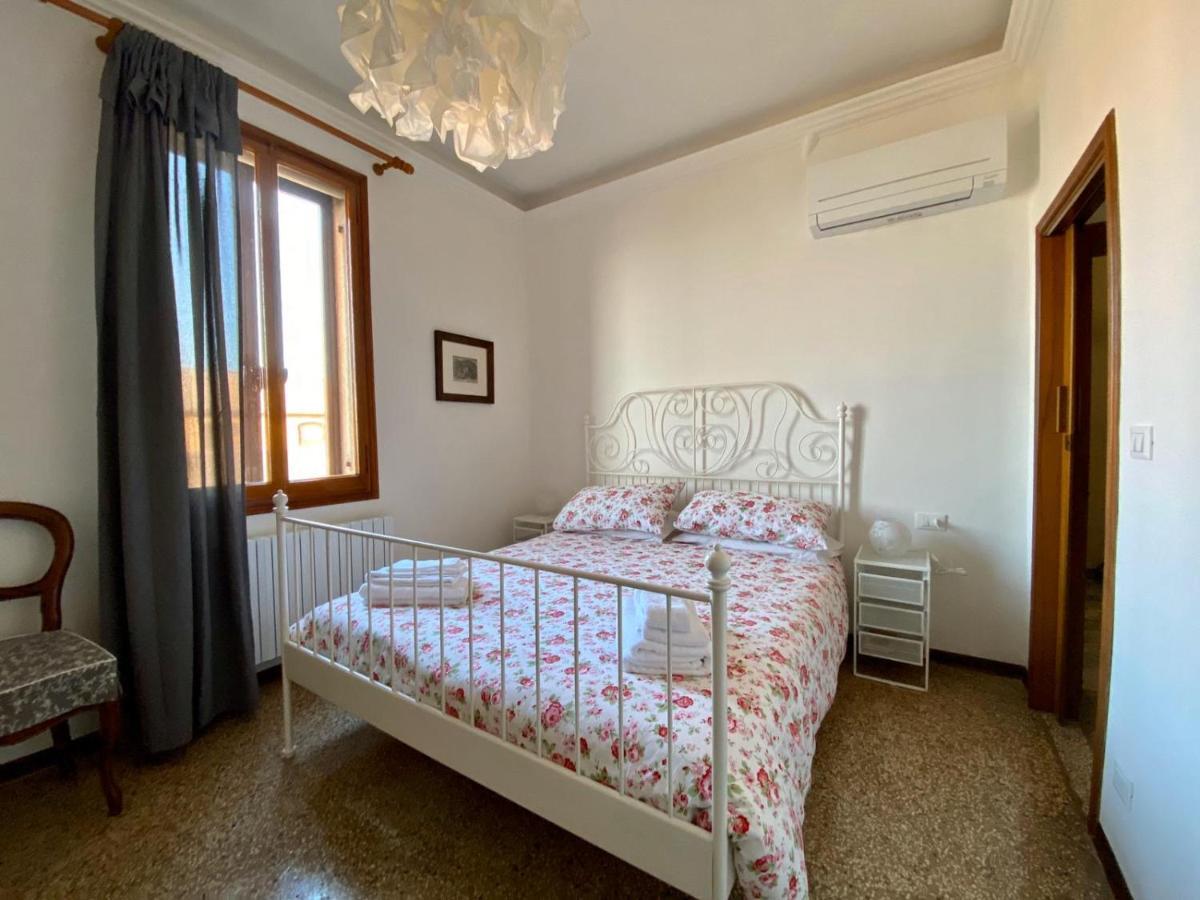 Calle San Giacomo Apartment Venecia Exterior foto